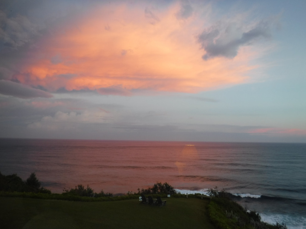 great ocean sunset viewed from lanai Best condo in Kauai: HollysKauaiCondo with glorious sunset